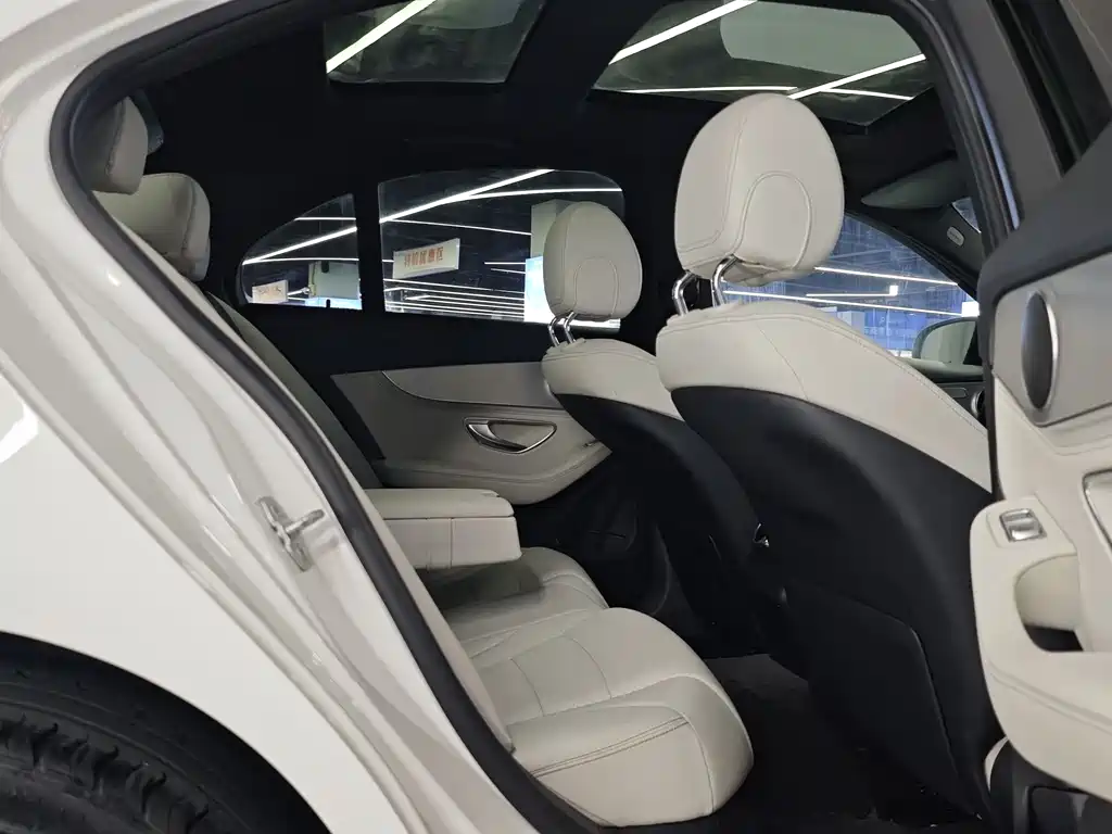 Mercedes-Benz C-Class 2015 — фото 15