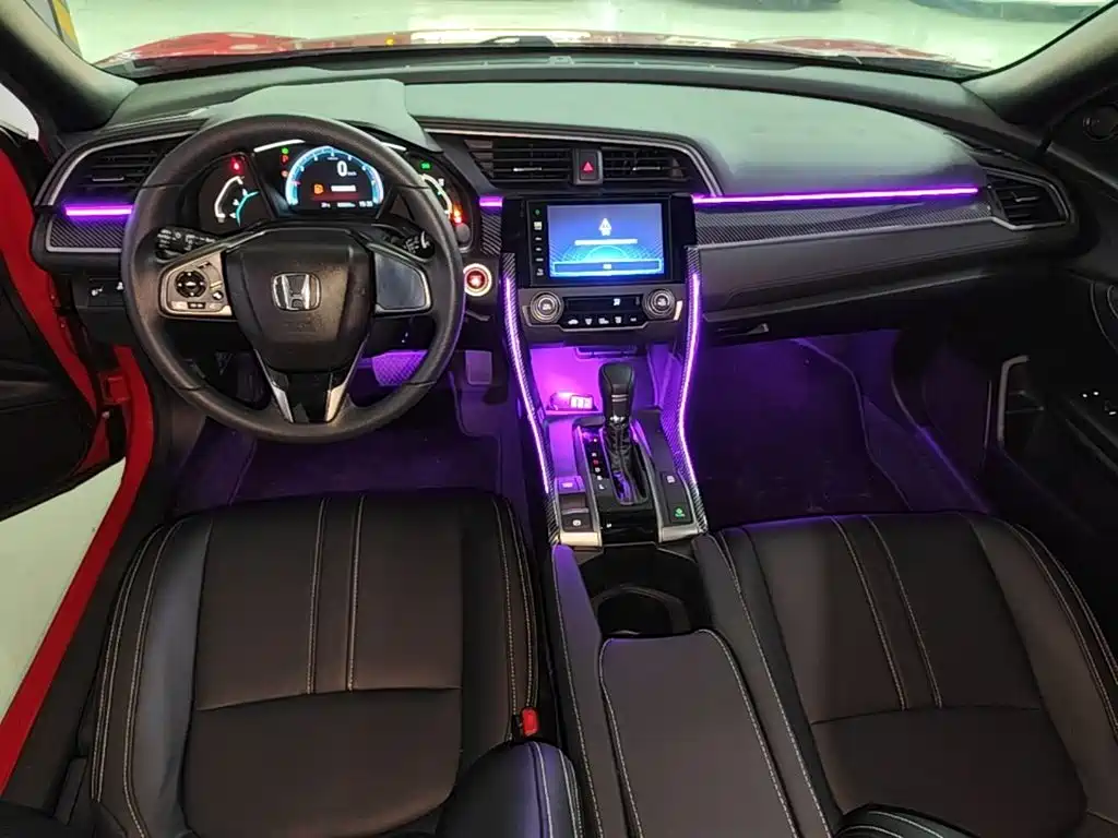Honda Civic 2022 — фото 10