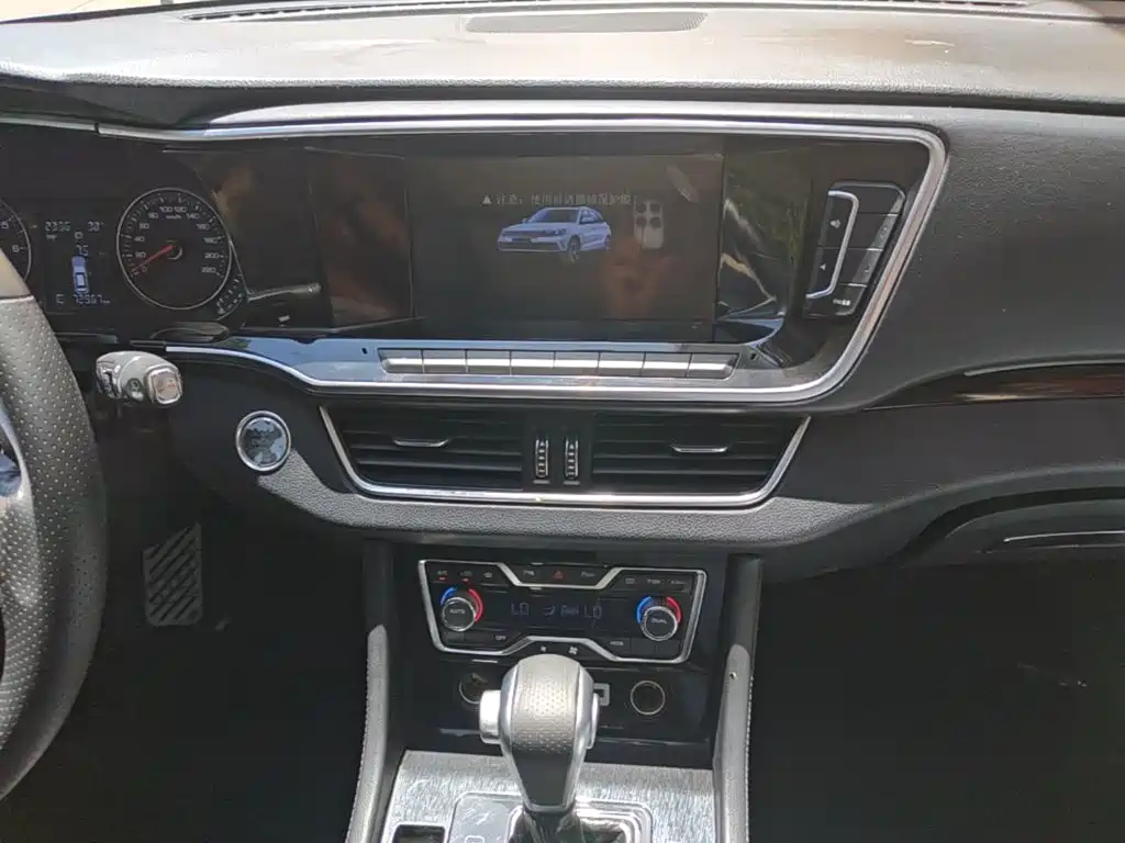 Zotye T600 Coupe 2018 — фото 13