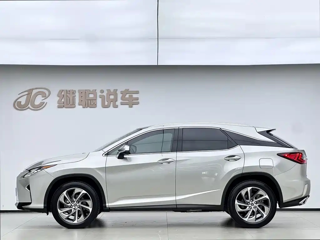 Lexus RX 2017 — фото 2