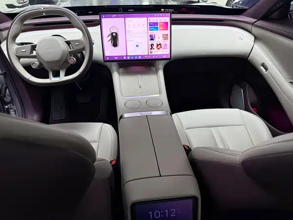 Xiaomi YU7 2025