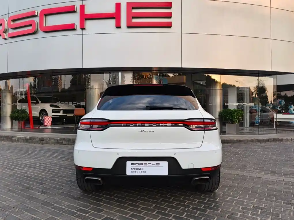 Porsche Macan 2021 — фото 14