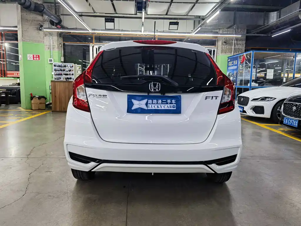 Honda Fit 2020 — фото 5
