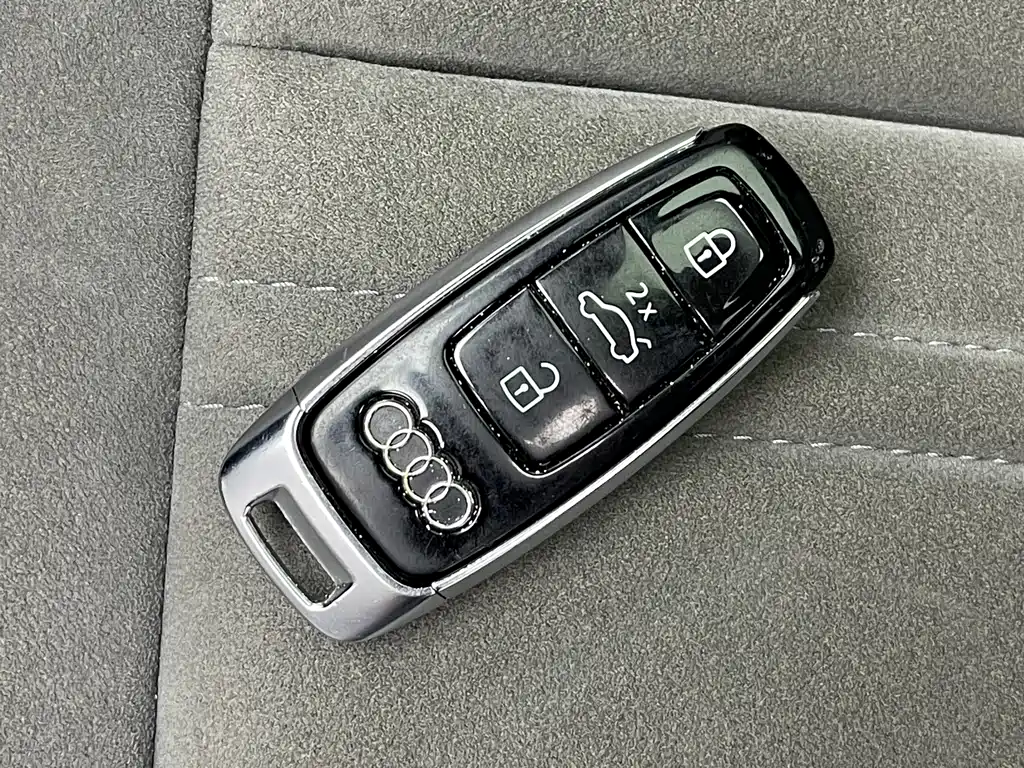 Audi A6L 2020 — фото 14