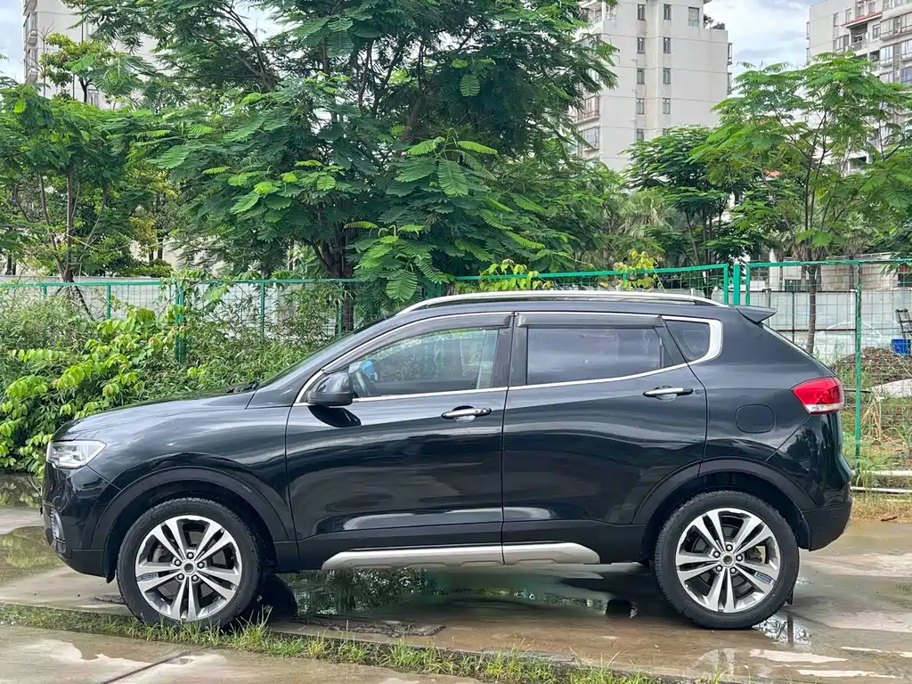 Haval H2s 2017