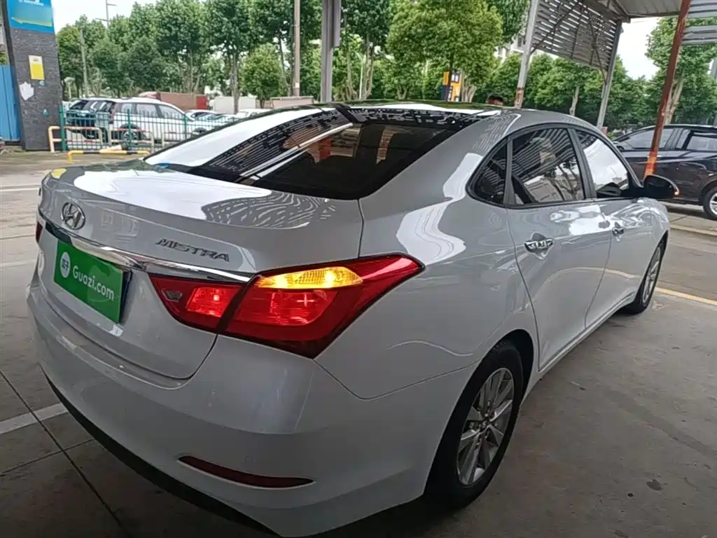 Hyundai Mistra 2015 — фото 7