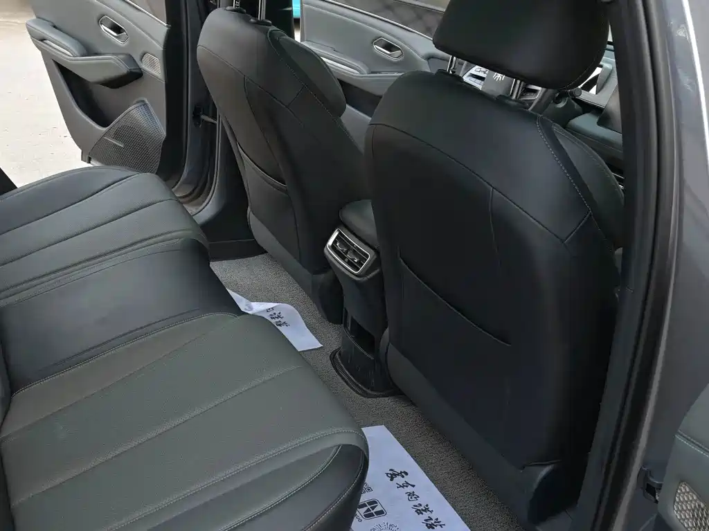 BYD Qin L 2024 — фото 16