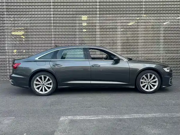 Audi A6L 2024