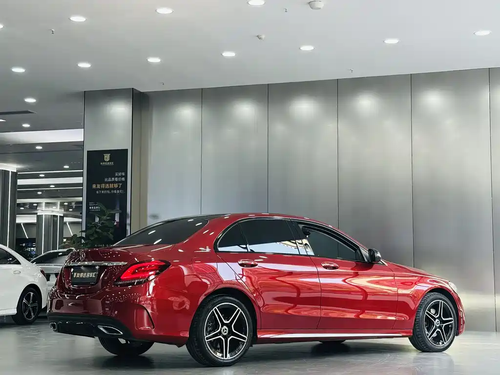 Mercedes-Benz C-Class 2020