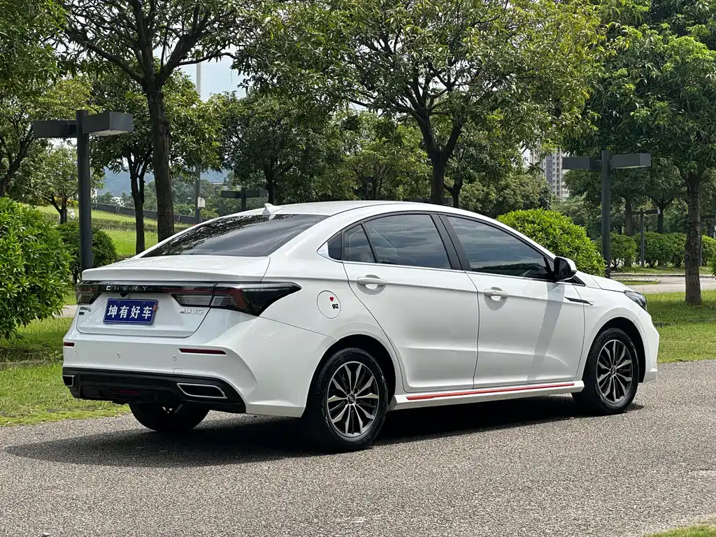 Chery Arrizo 5 PLUS 2023 — фото 30