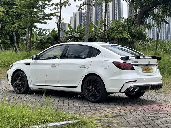MG6 2020