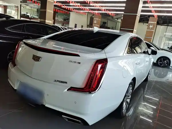 Cadillac XTS 2018