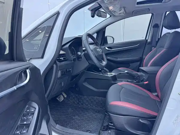 Geely Vision X3 2022