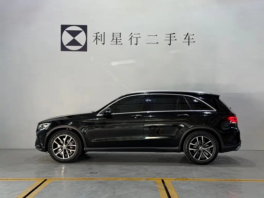 Mercedes-Benz GLC 2023 — фото 2