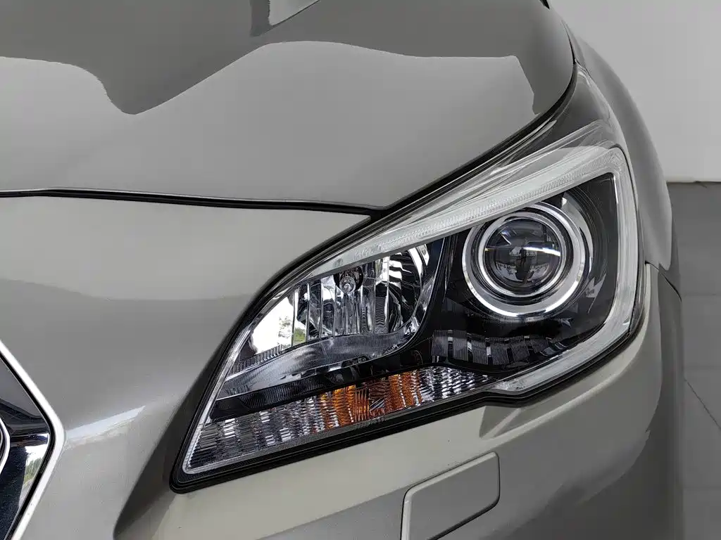 Subaru Outback 2015 — фото 7