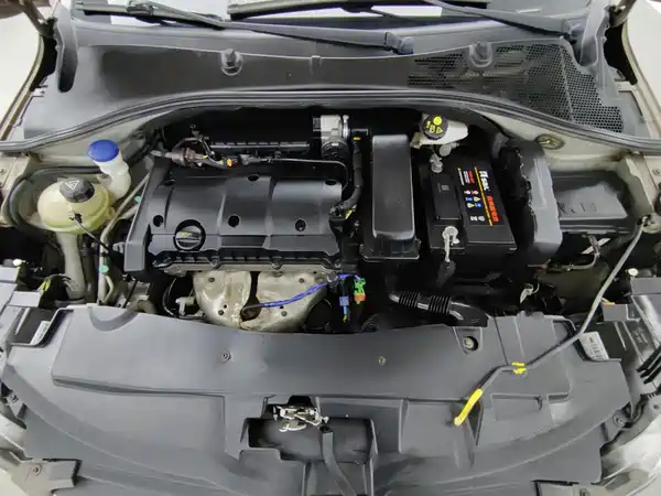 Peugeot 301 2015