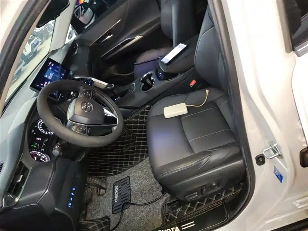 Toyota Harrier 2022 — фото 15