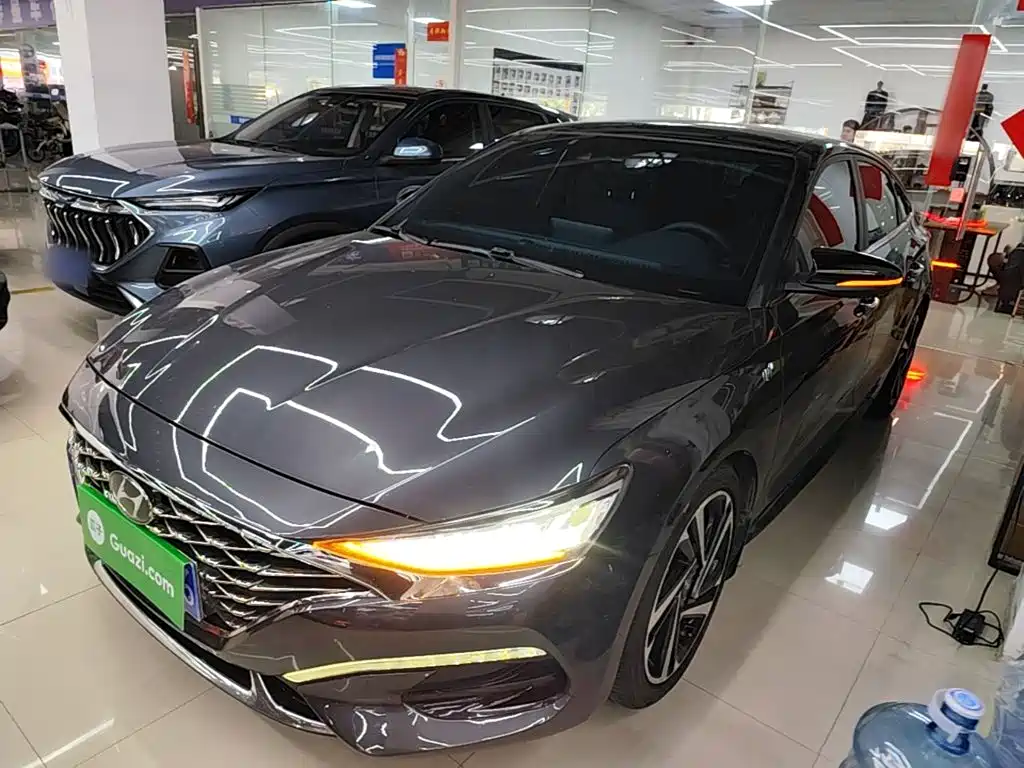 Hyundai Festa 2019 — фото 1
