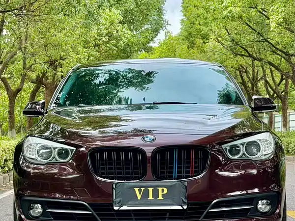 BMW 5 Series GT 2015