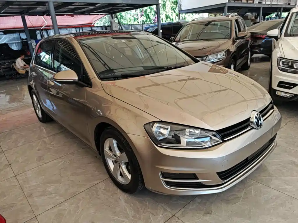 Volkswagen Golf 2016