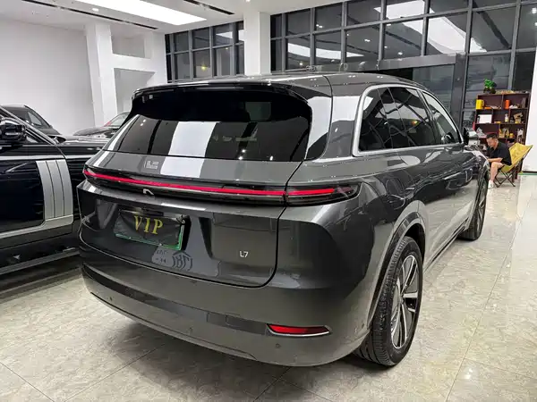 Li Auto L7 2024