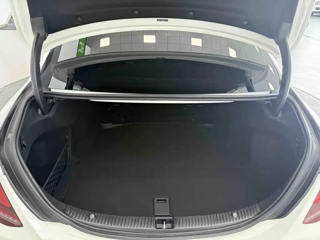 Mercedes-Benz C-Class 2020 — фото 11