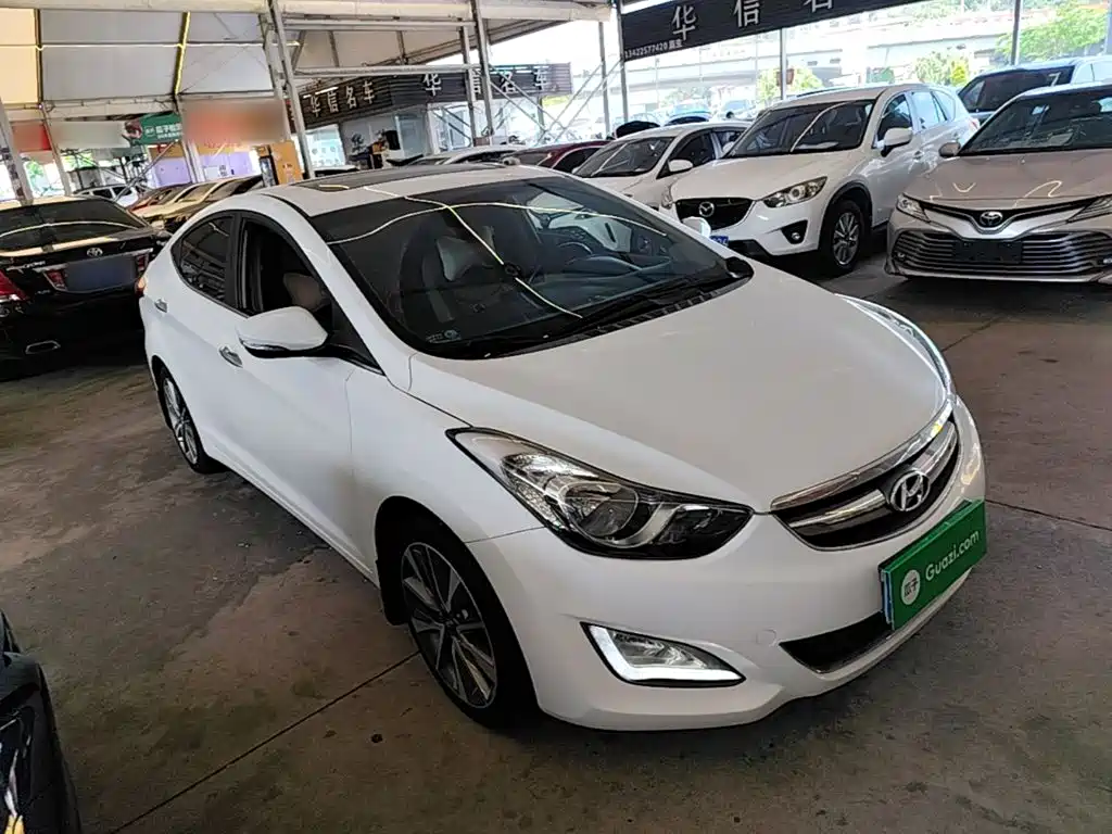 Hyundai Elantra Langdong 2016 — фото 4
