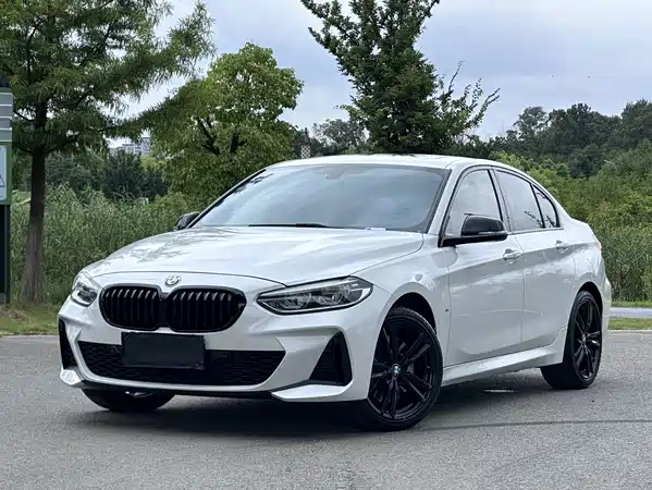 BMW 1 Series 2020