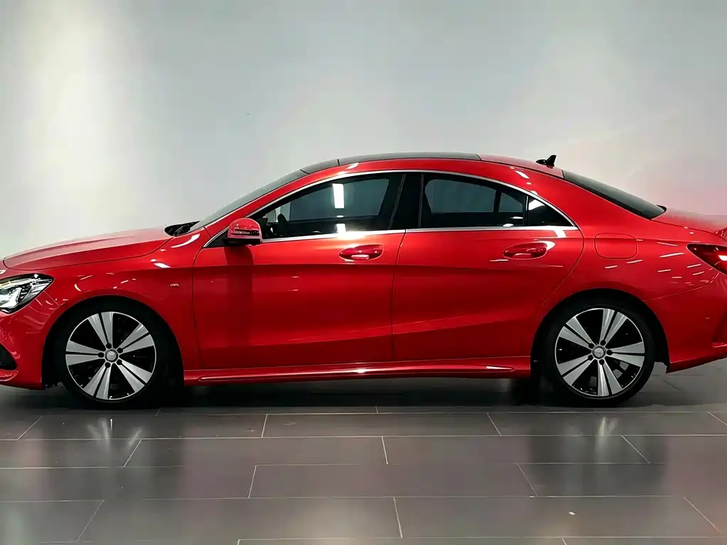 Mercedes-Benz CLA 2017