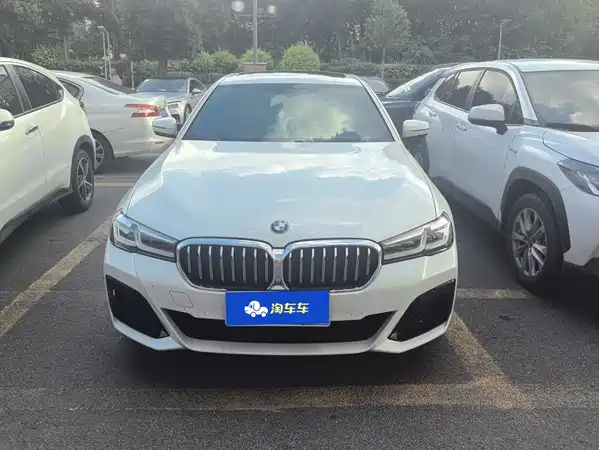 BMW 5 Series 2021