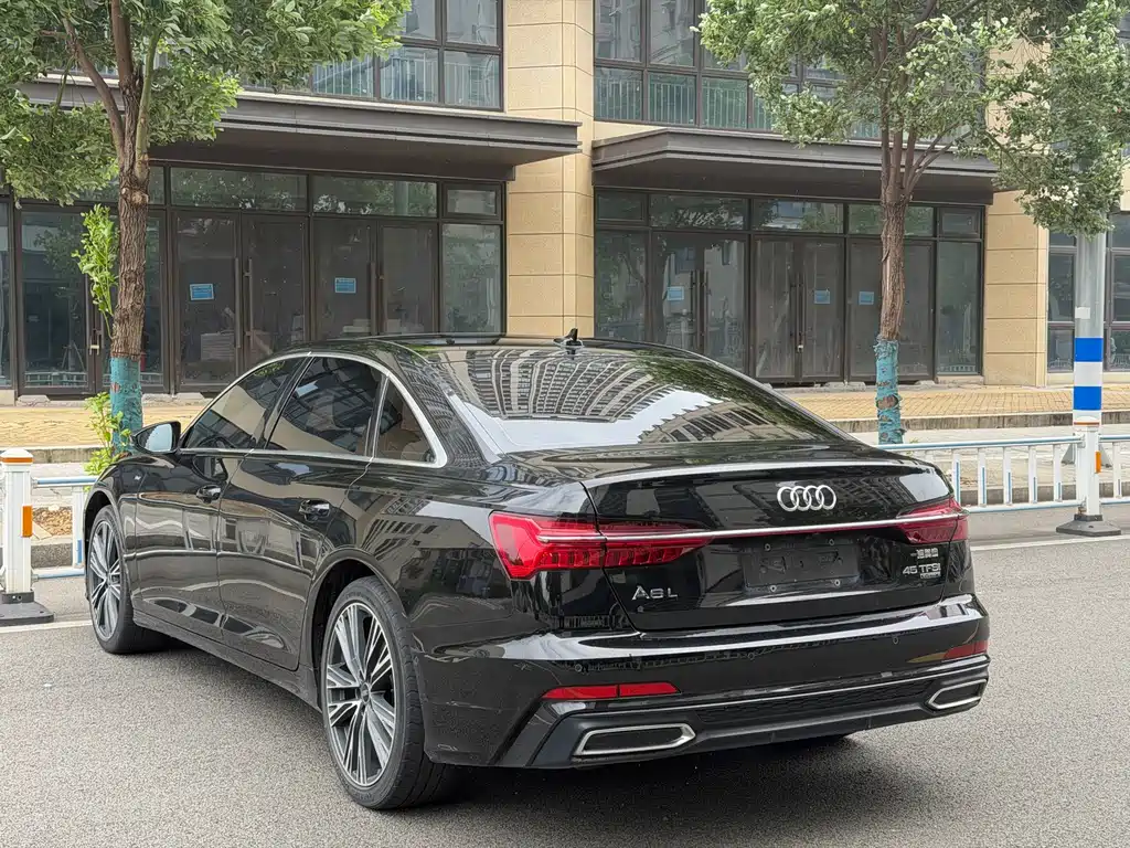 Audi A6L 2022 — фото 12