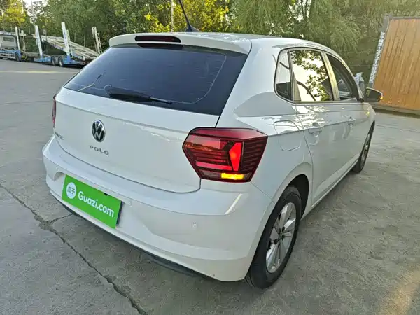 Volkswagen Polo 2021