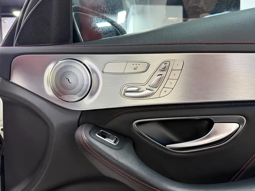 Mercedes-Benz C-Class AMG 2016 — фото 19