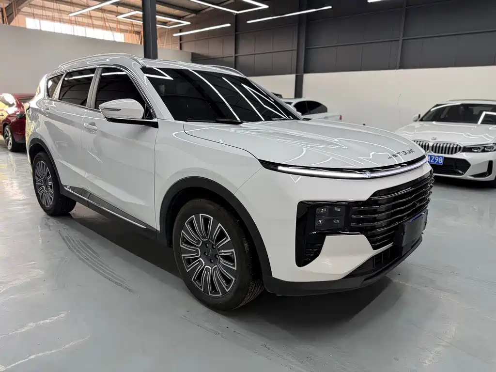 Jetour X70 PLUS 2025