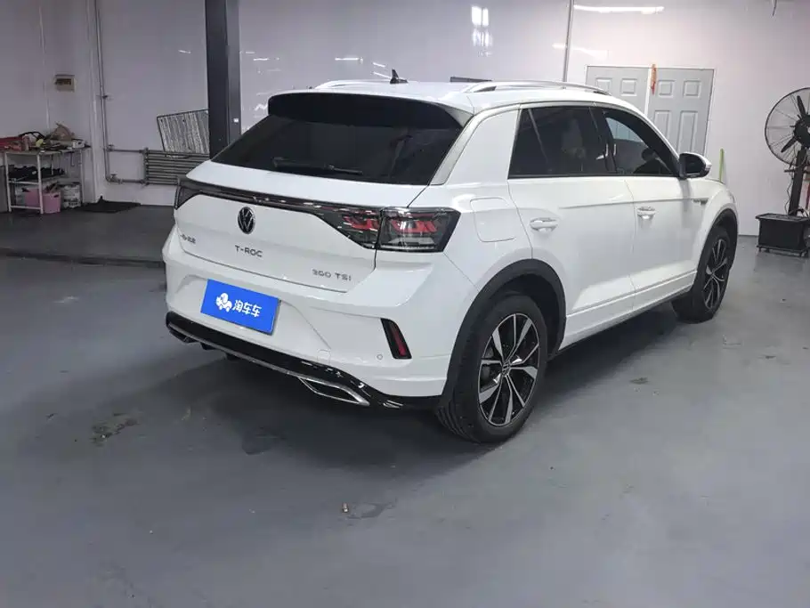 Volkswagen T-Roc 2023