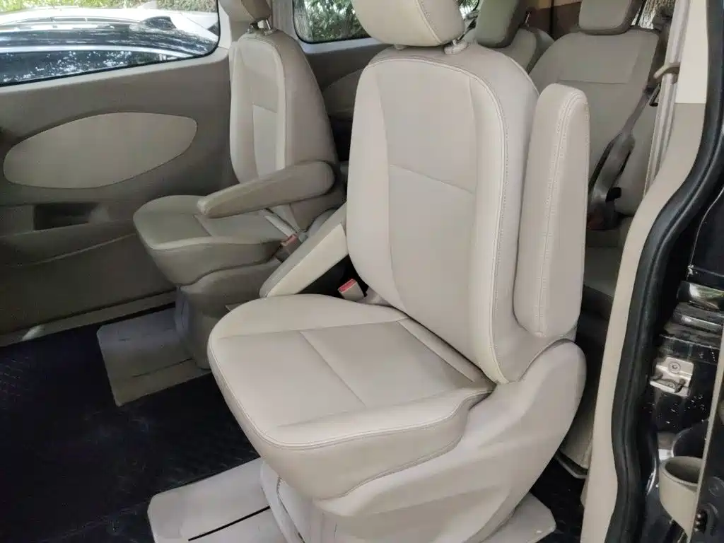 Ford Tourneo 2018 — фото 15