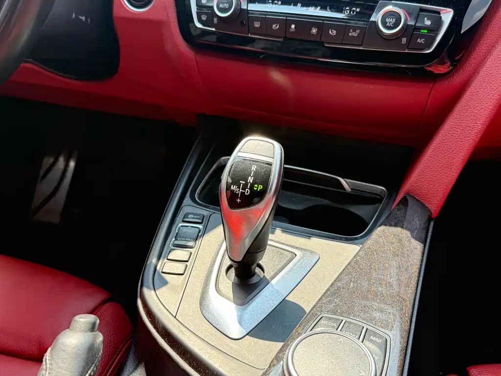 BMW 4 Series 2018 — фото 13