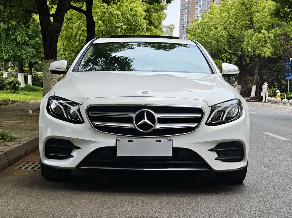 Mercedes-Benz E-Class 2018 — фото 2