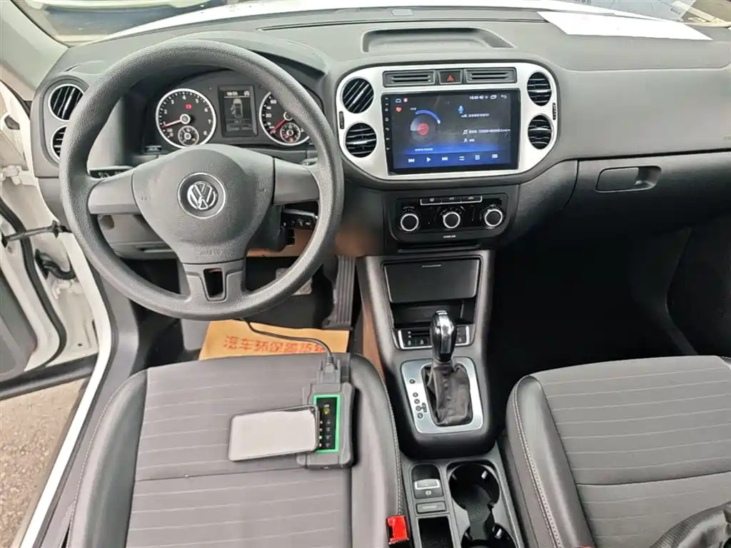Volkswagen Tiguan 2018 — фото 10