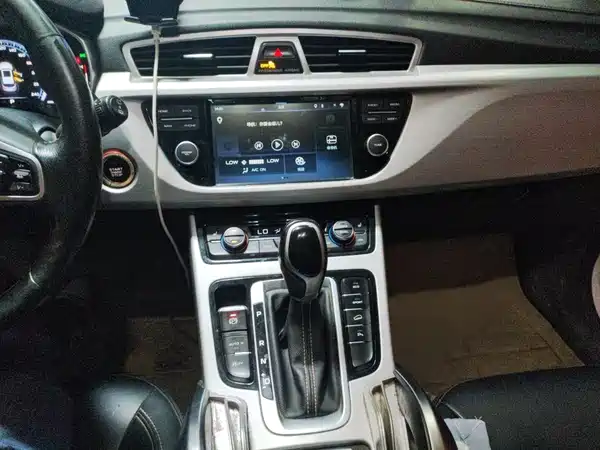 Geely Boyue 2017