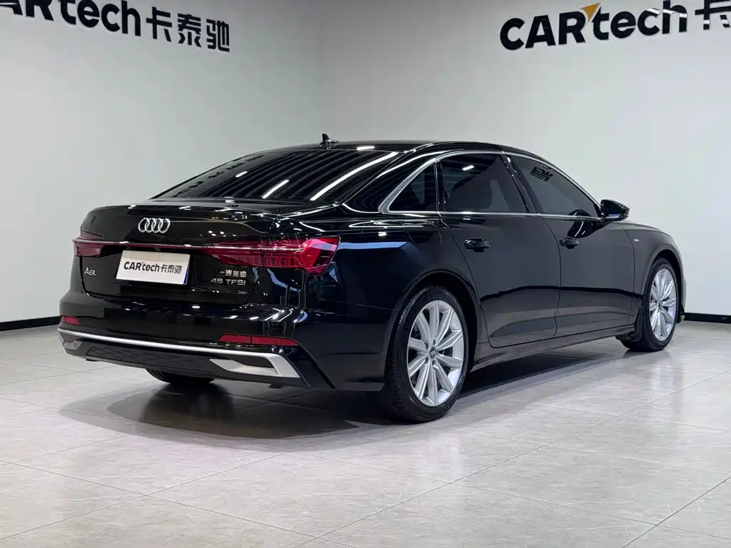 Audi A6L 2021