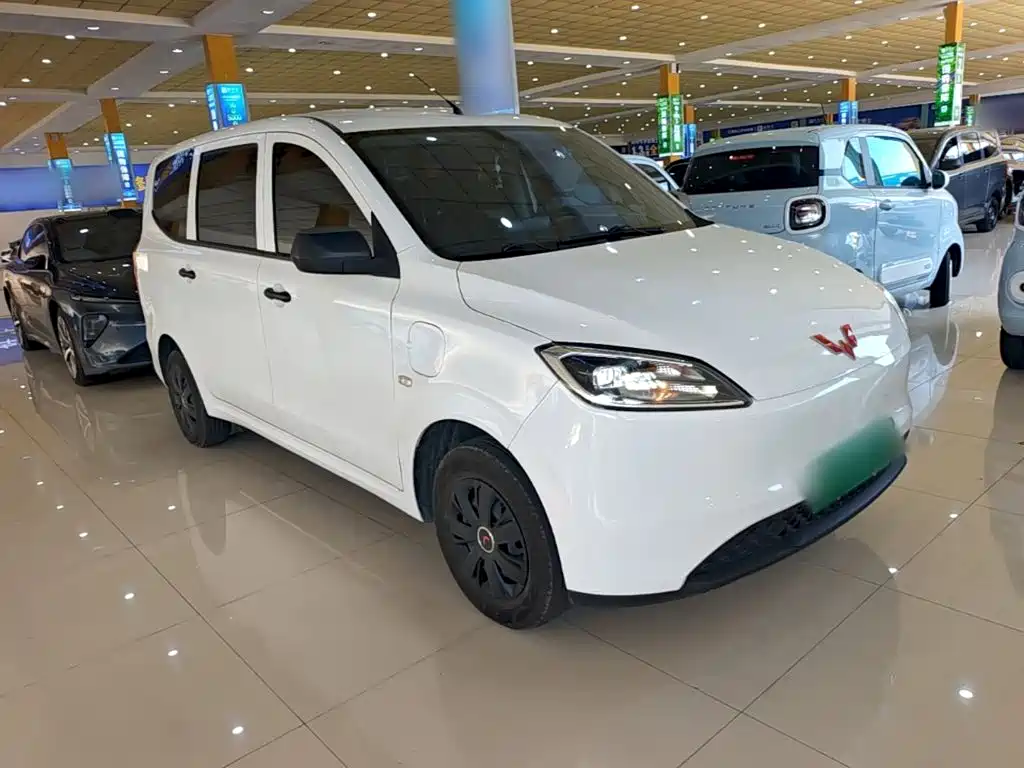 Wuling Hongguang New Energy 2025 — фото 4