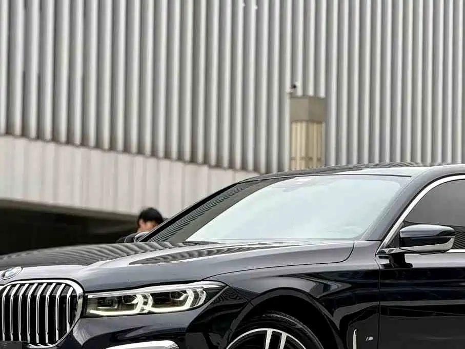 BMW 7 Series 2022 — фото 8