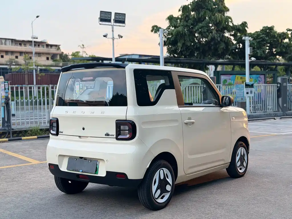 Geely Galaxy Panda 2025