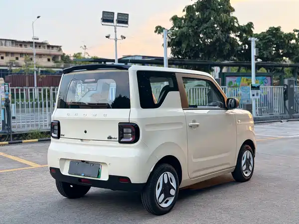 Geely Galaxy Panda 2025