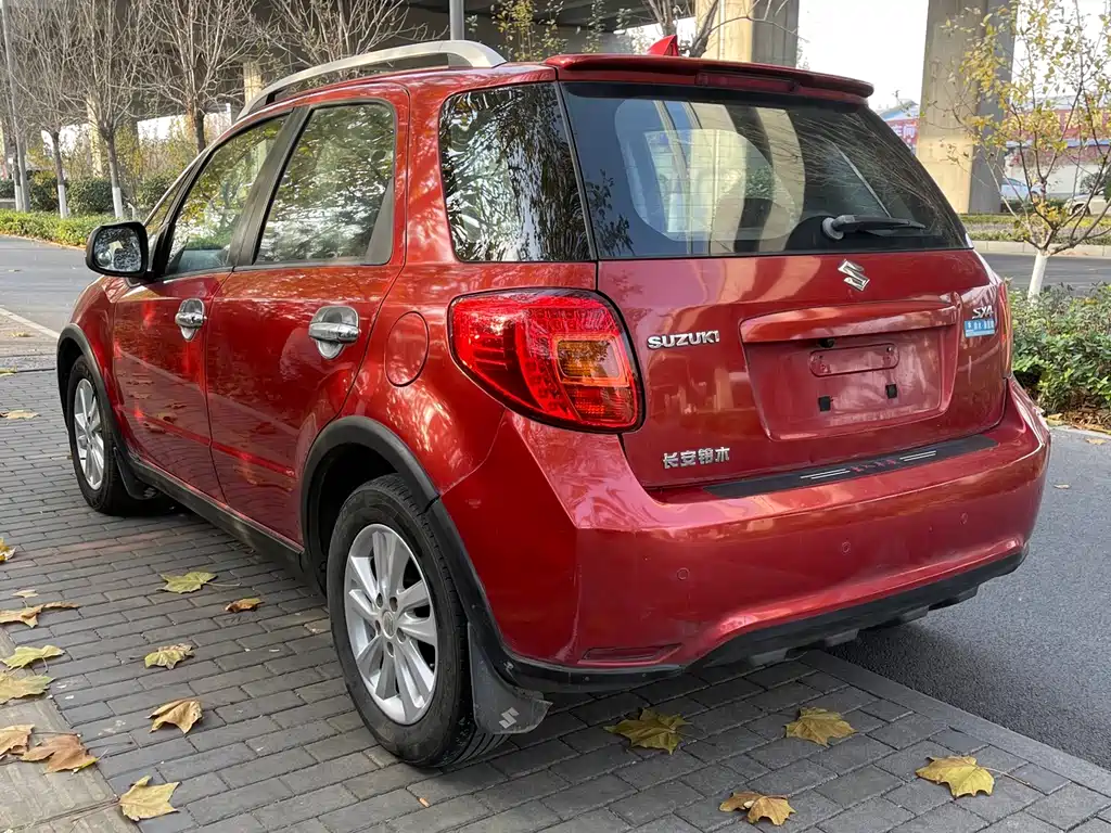 Suzuki SX4 2015 — фото 6