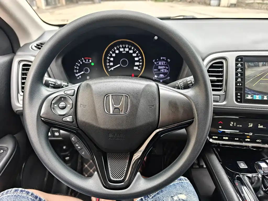 Honda Vezel 2021 — фото 11