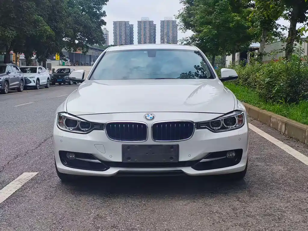BMW 3 Series 2015 — фото 2