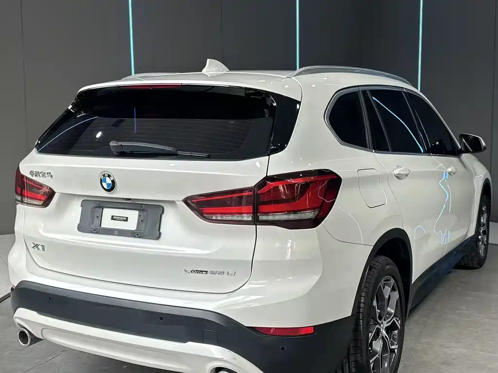 BMW X1 2021