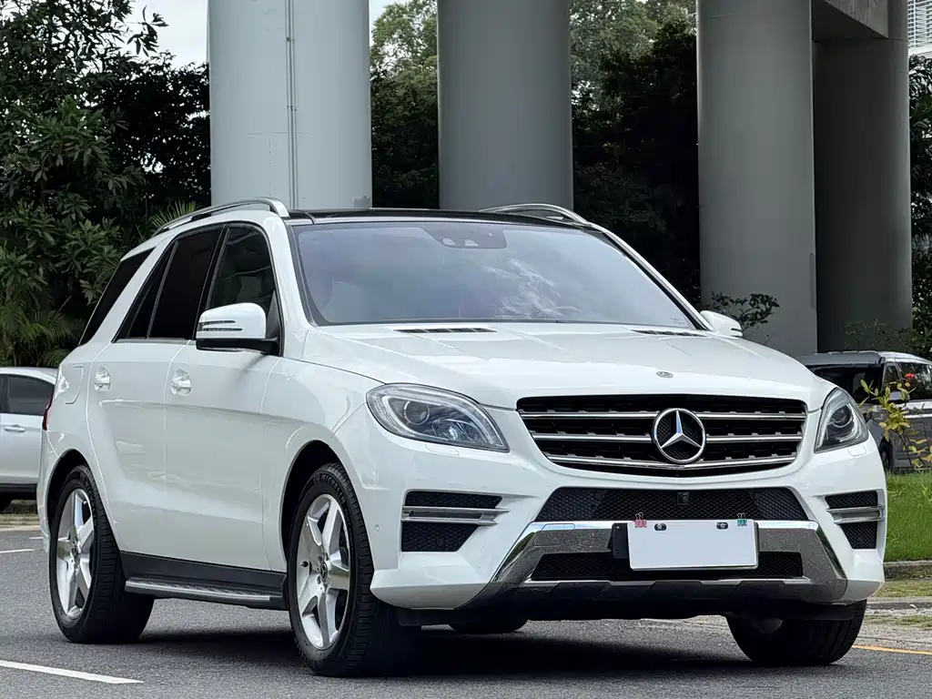 Mercedes-Benz M-Class 2014